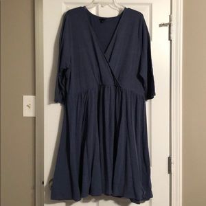 Empire waist 3/4 sleeve dress